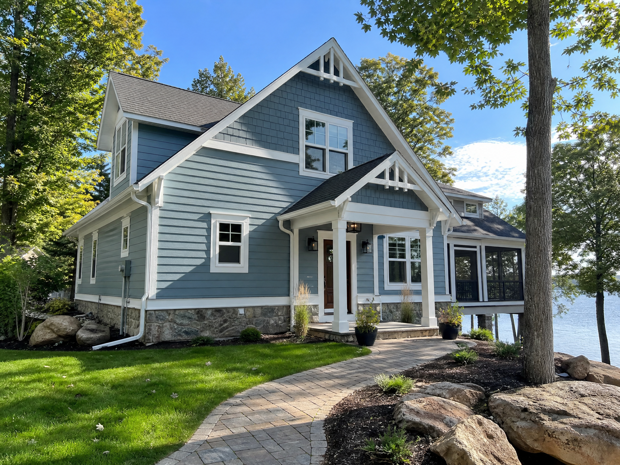 Exterior painting lakefront home Highland MI